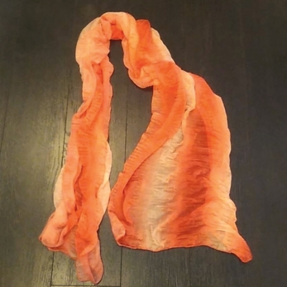 Gorgeous Scarf Wrap - Picture 3 of 4